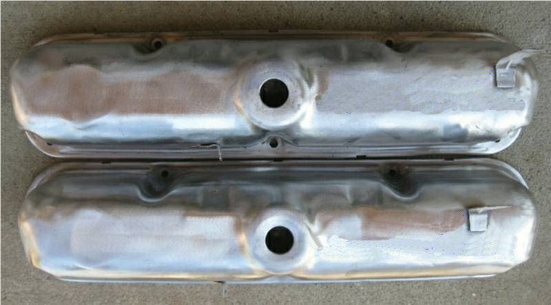 Attached picture 70-71 340 va;ve cover stands.jpg